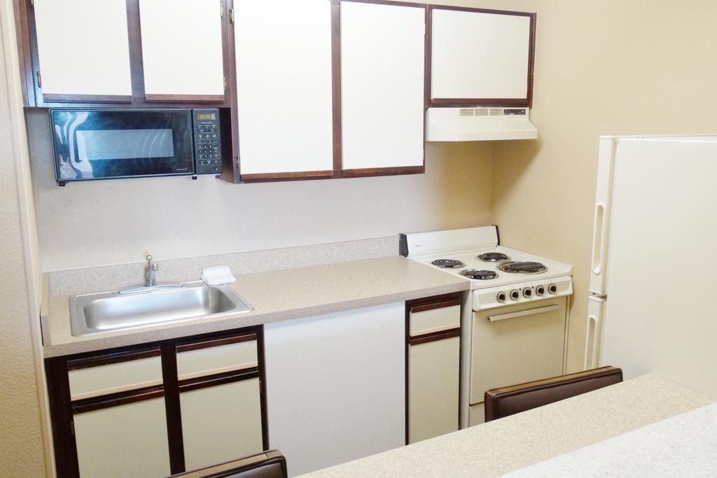 Extended Stay America Suites - Dallas - Plano Parkway - Medical Center Kültér fotó