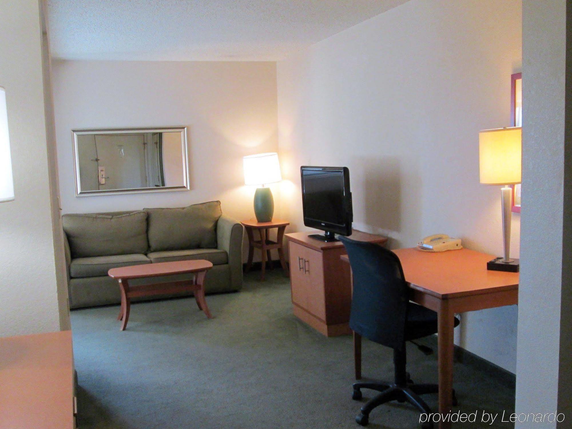 Extended Stay America Suites - Dallas - Plano Parkway - Medical Center Kültér fotó